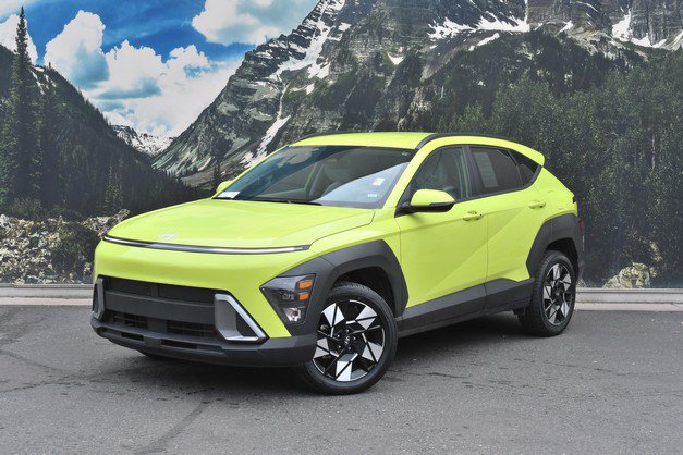 Used 2024 Hyundai Kona SEL AWD/4WD image 6