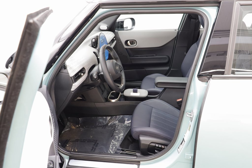 Certified 2025 MINI Cooper S image 6