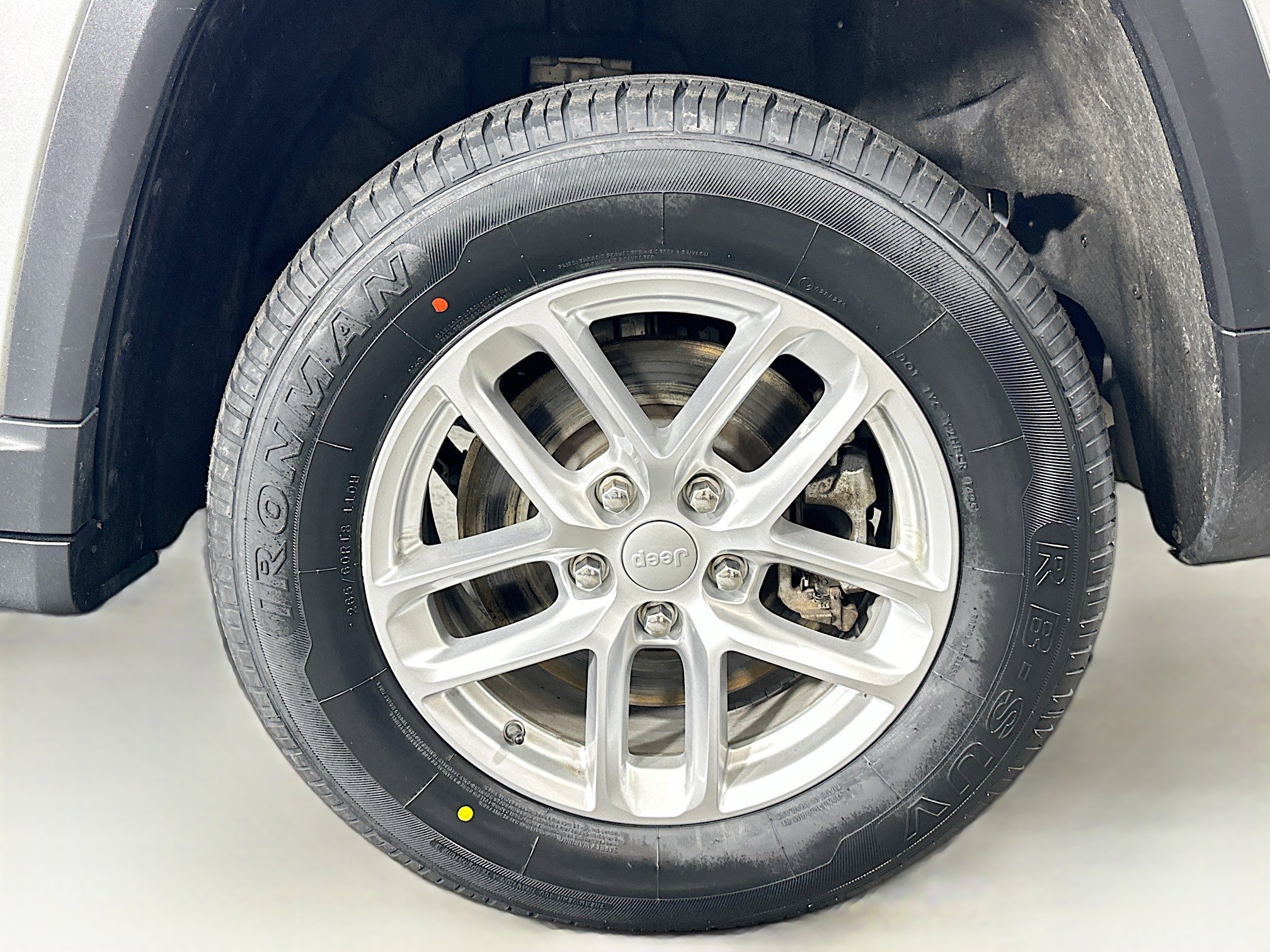 Used 2022 Jeep Grand Cherokee L Laredo w/ Luxury Tech Group I image 11