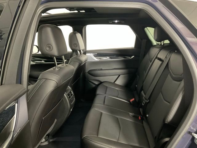 Certified 2025 Cadillac XT5 Premium Luxury w/ Technology Package image 28