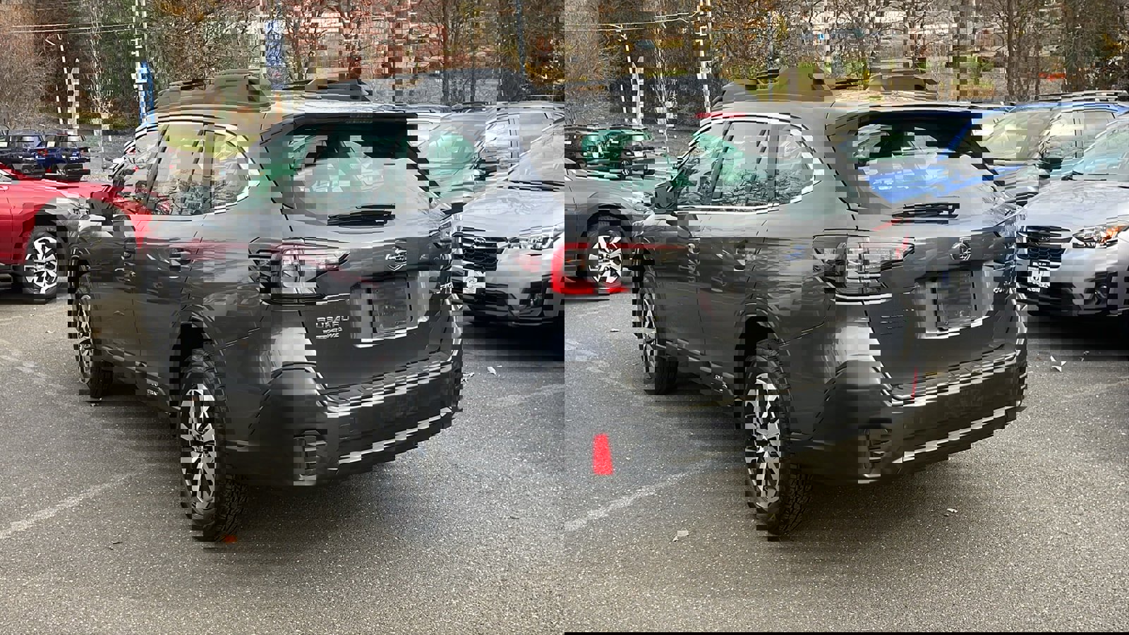 Used 2021 Subaru Outback 2.5i image 5