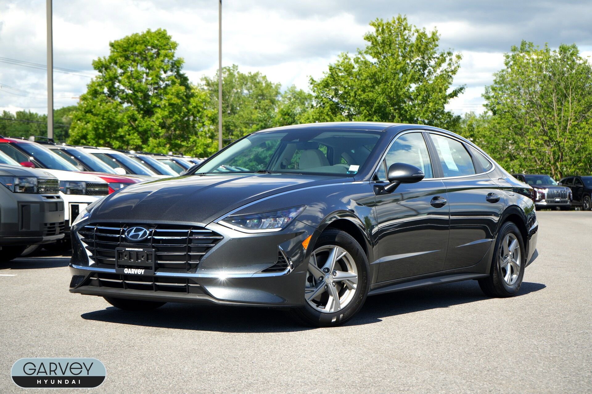 Certified 2023 Hyundai Sonata SE w/ Cargo Package image 1