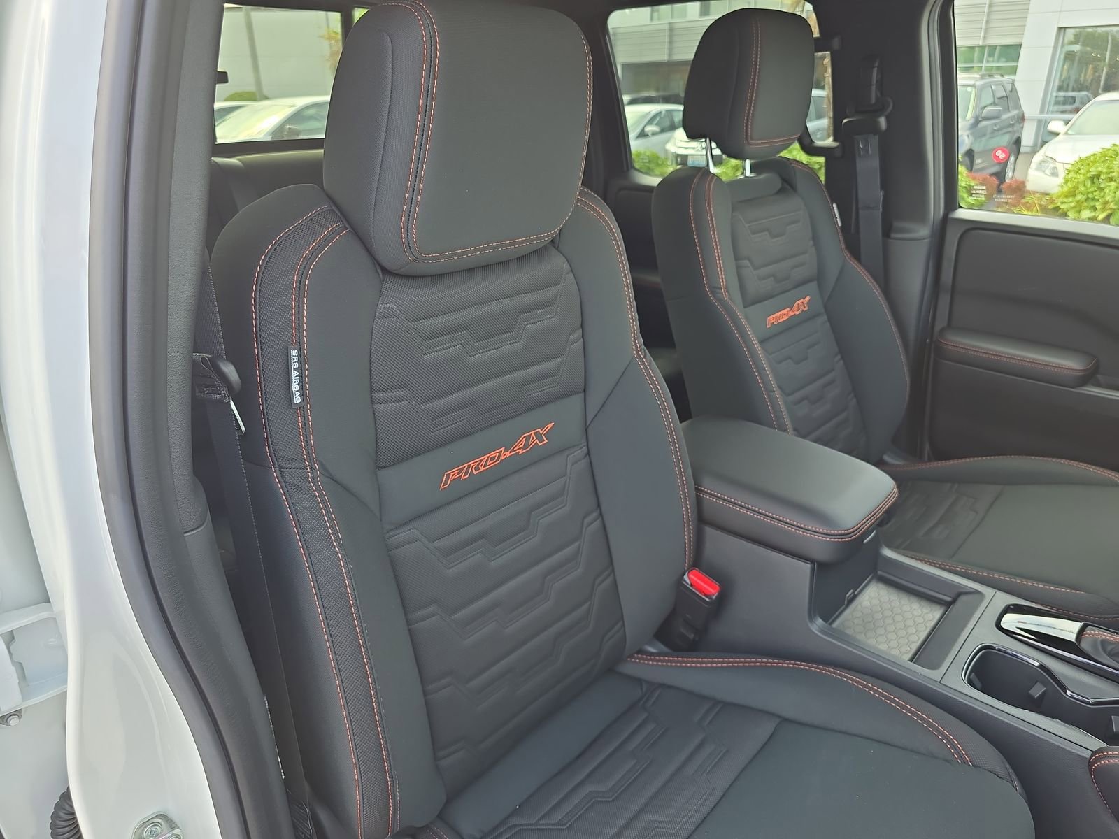 New 2025 Nissan Frontier PRO-4X image 28