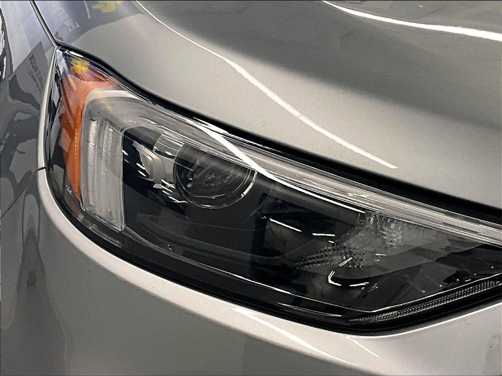 Used 2023 Ford Edge SEL image 30