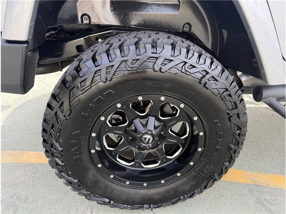 Used 2016 Jeep Wrangler Unlimited Sport AWD/4WD image 18