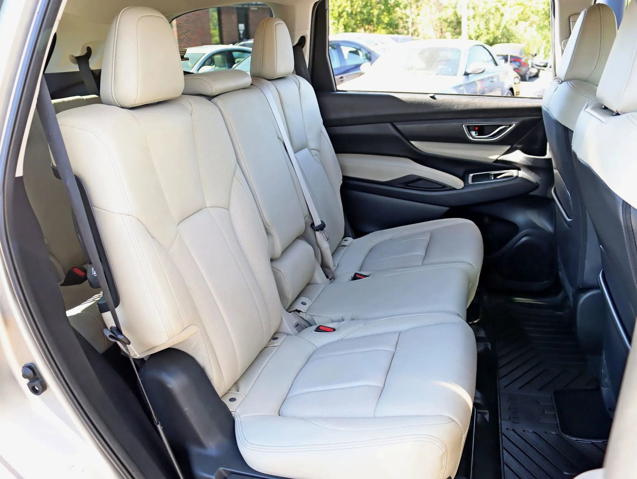 Used 2019 Subaru Ascent Limited image 35