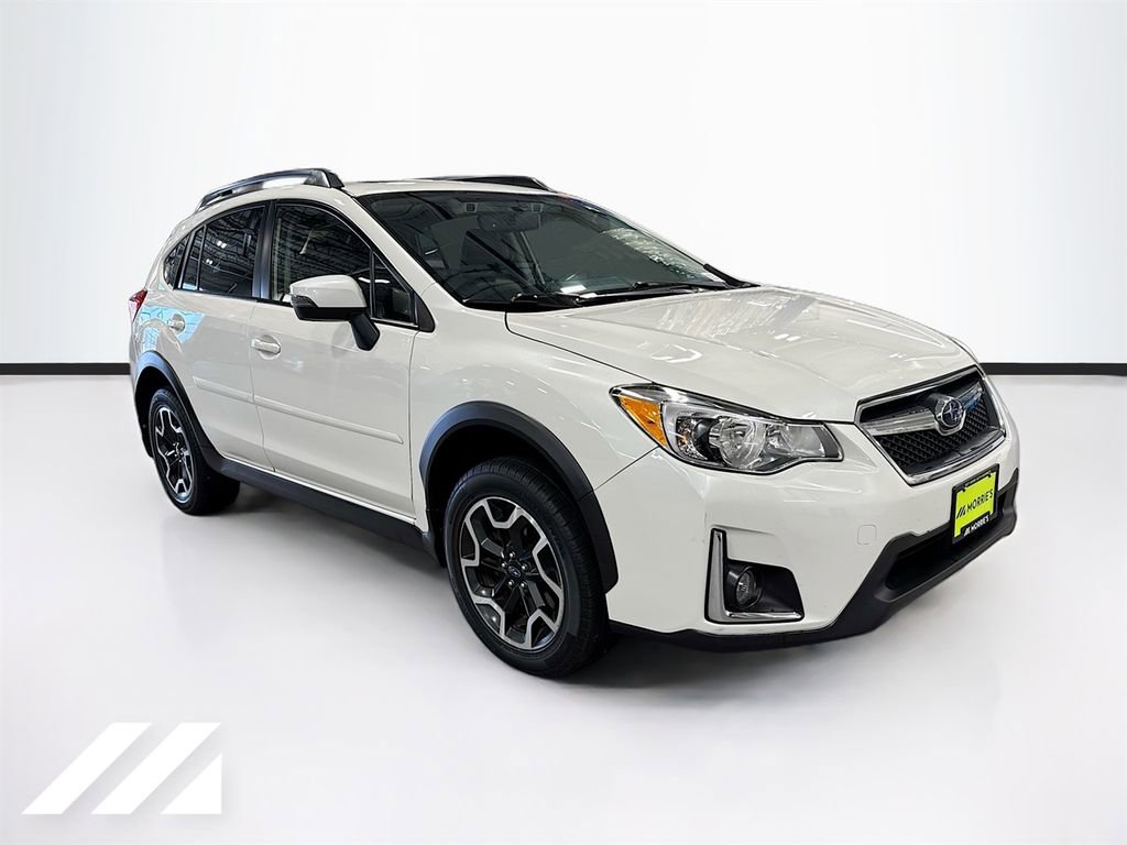 Used 2017 Subaru Crosstrek 2.0i Limited image 3
