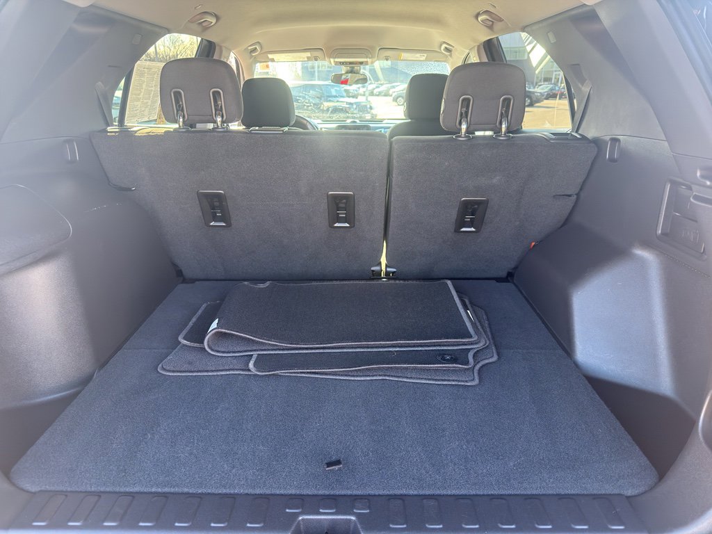 Used 2020 Chevrolet Equinox LT image 35