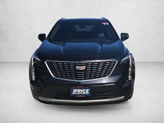 Used 2023 Cadillac XT4 Premium Luxury image 2
