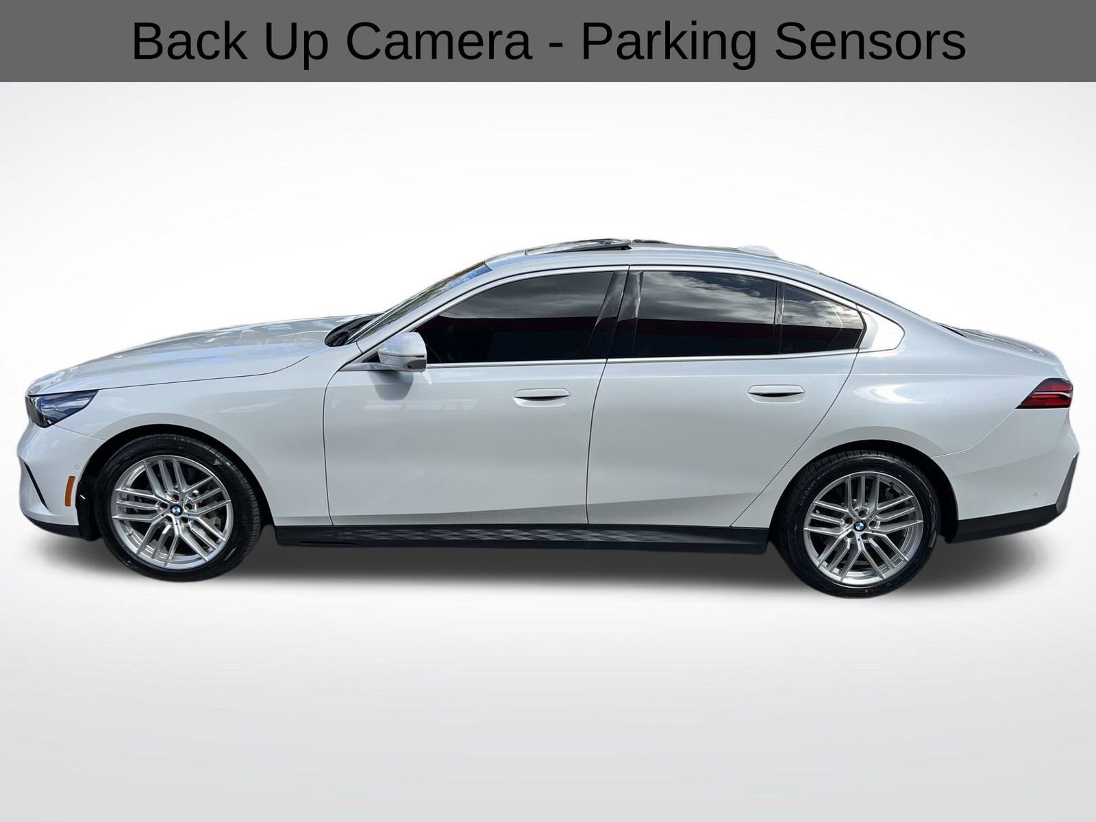 Used 2024 BMW 530i image 8