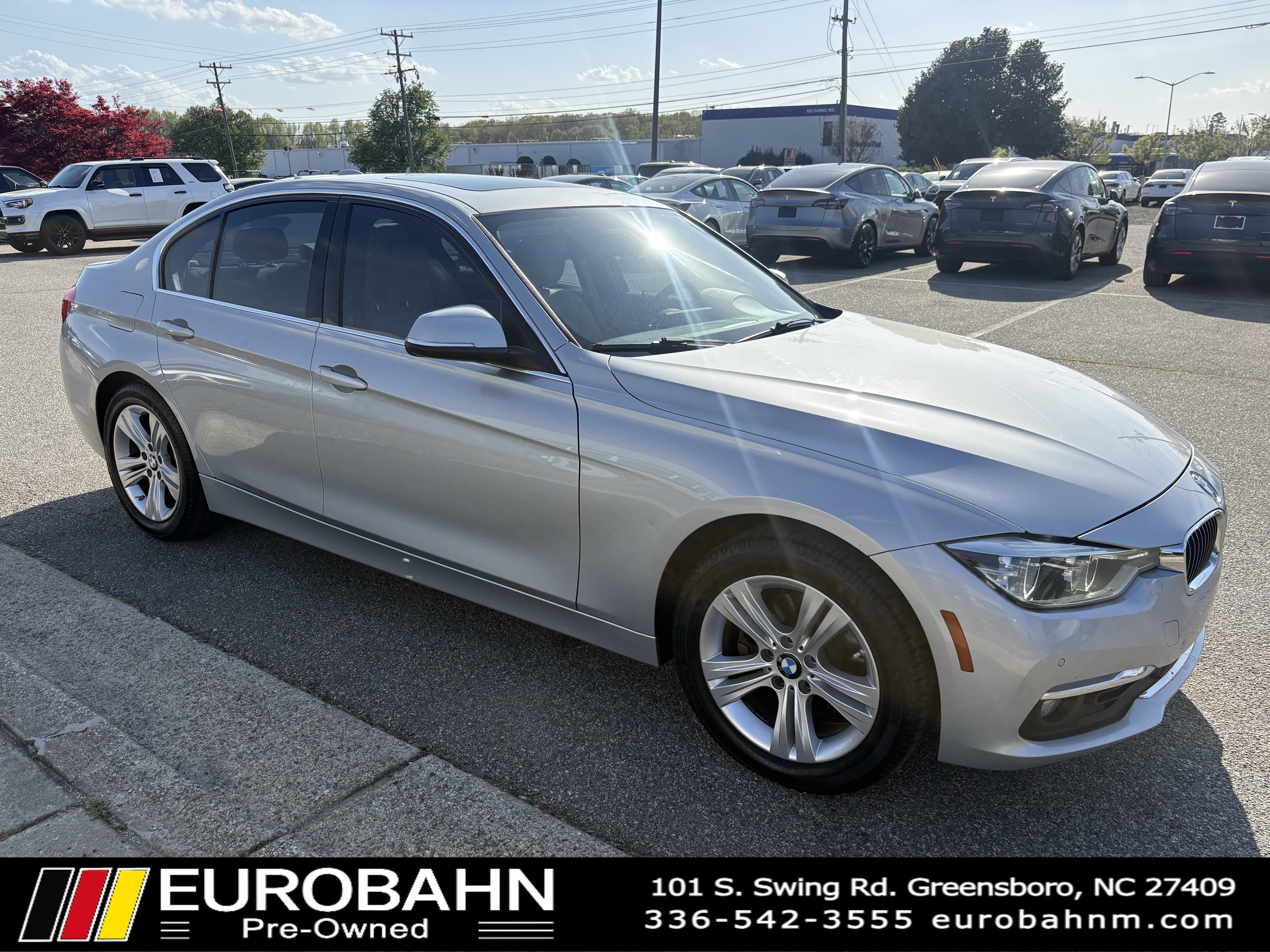 Used 2017 BMW 330i Sedan image 30