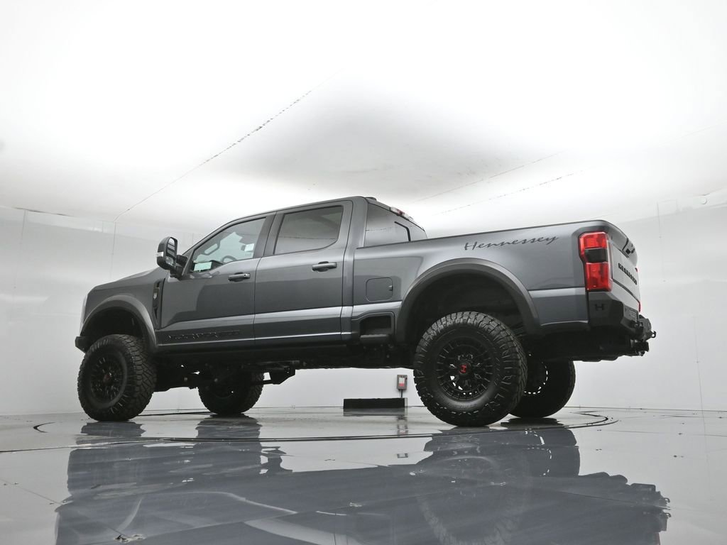 New 2026 Ford F250 Lariat w/ Black Appearance Package image 55