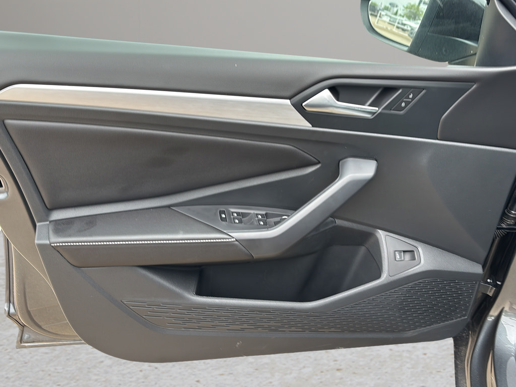 New 2026 Volkswagen Jetta Sport FWD image 14