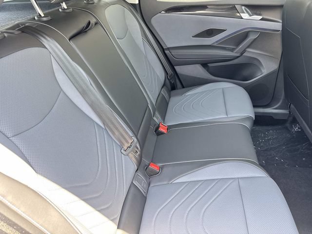 New 2026 Volkswagen Tiguan SE FWD image 27
