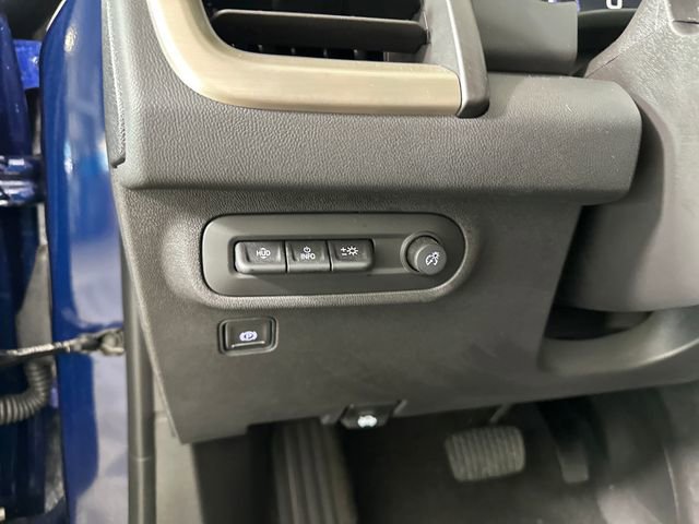 Used 2023 GMC Terrain Denali w/ Denali Premium Package image 19