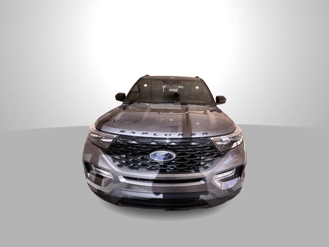 Used 2022 Ford Explorer ST-Line AWD/4WD image 3