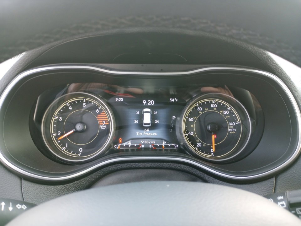 Used 2023 Jeep Cherokee Altitude Lux AWD/4WD image 11