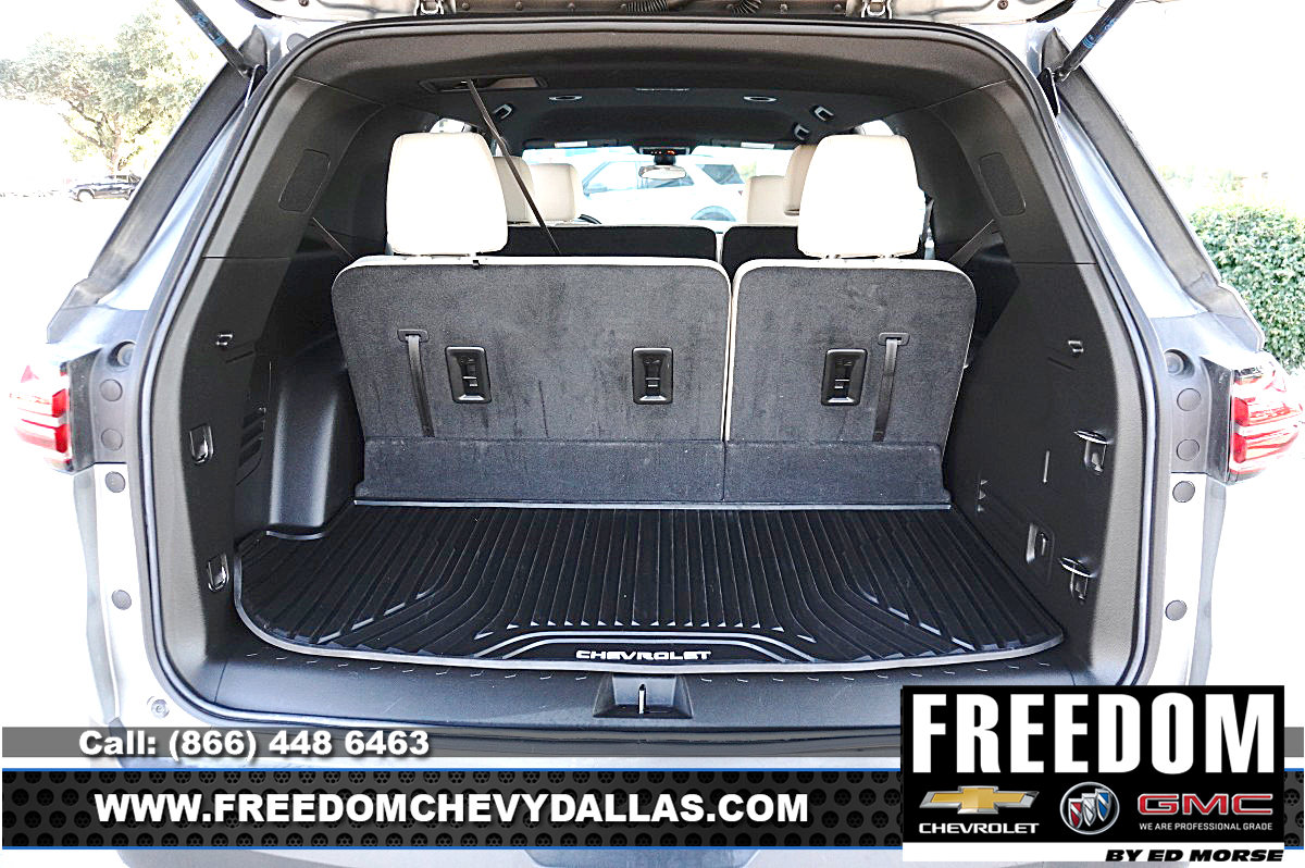 Used 2023 Chevrolet Traverse LS FWD image 45