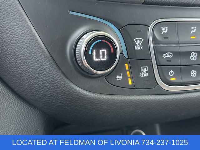Certified 2024 Chevrolet Equinox LT FWD image 34