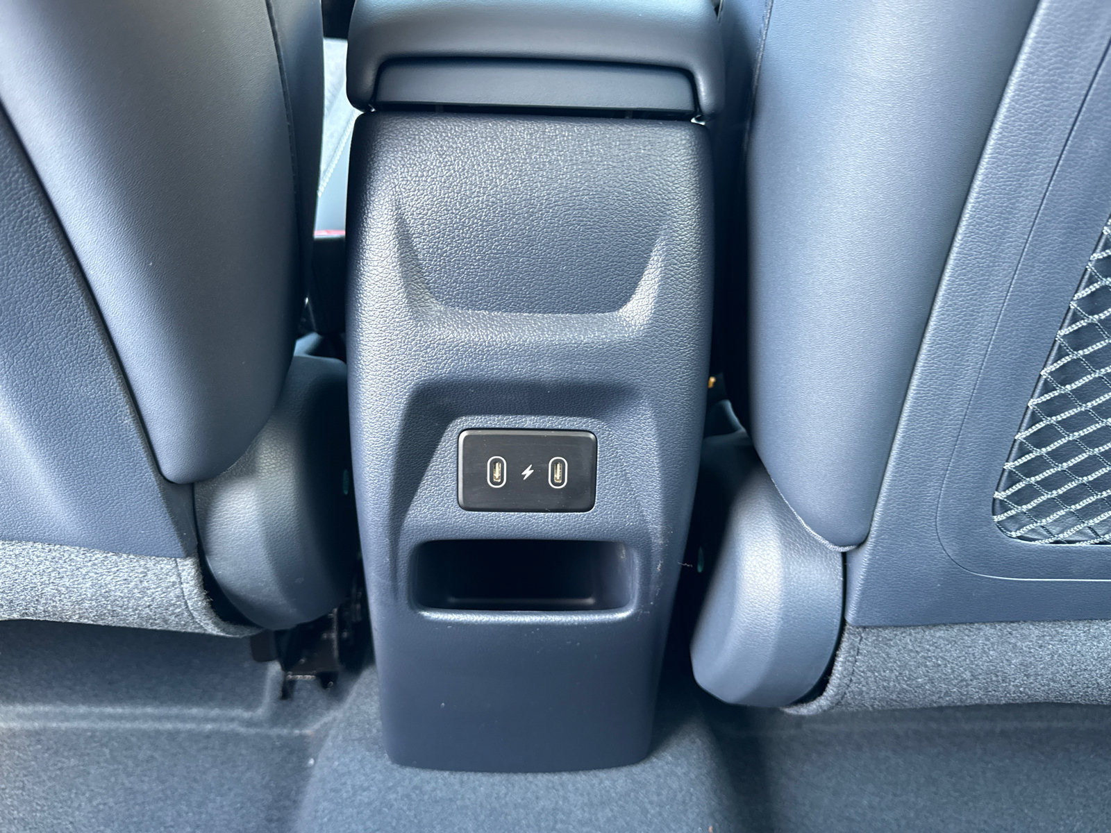 New 2026 Hyundai Venue SEL FWD image 25