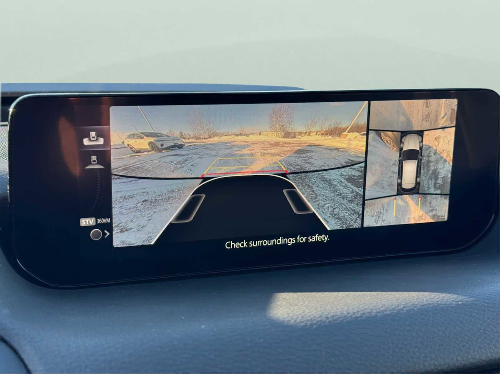 Used 2025 MAZDA CX-50 2.5 Turbo w/ Premium Plus Pkg image 18