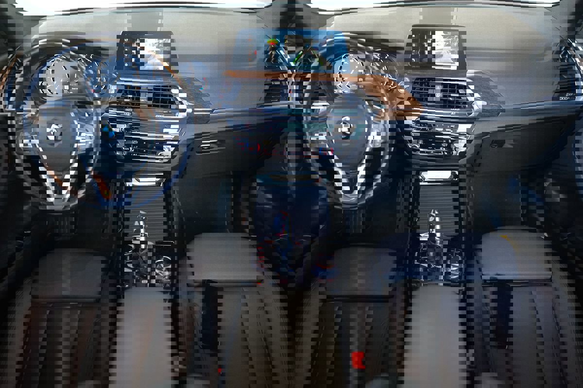 Used 2021 BMW X3 sDrive30i w/ Convenience Package image 18