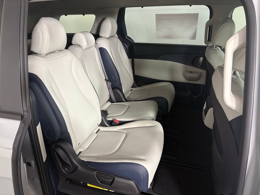 New 2026 Kia Carnival EX image 45