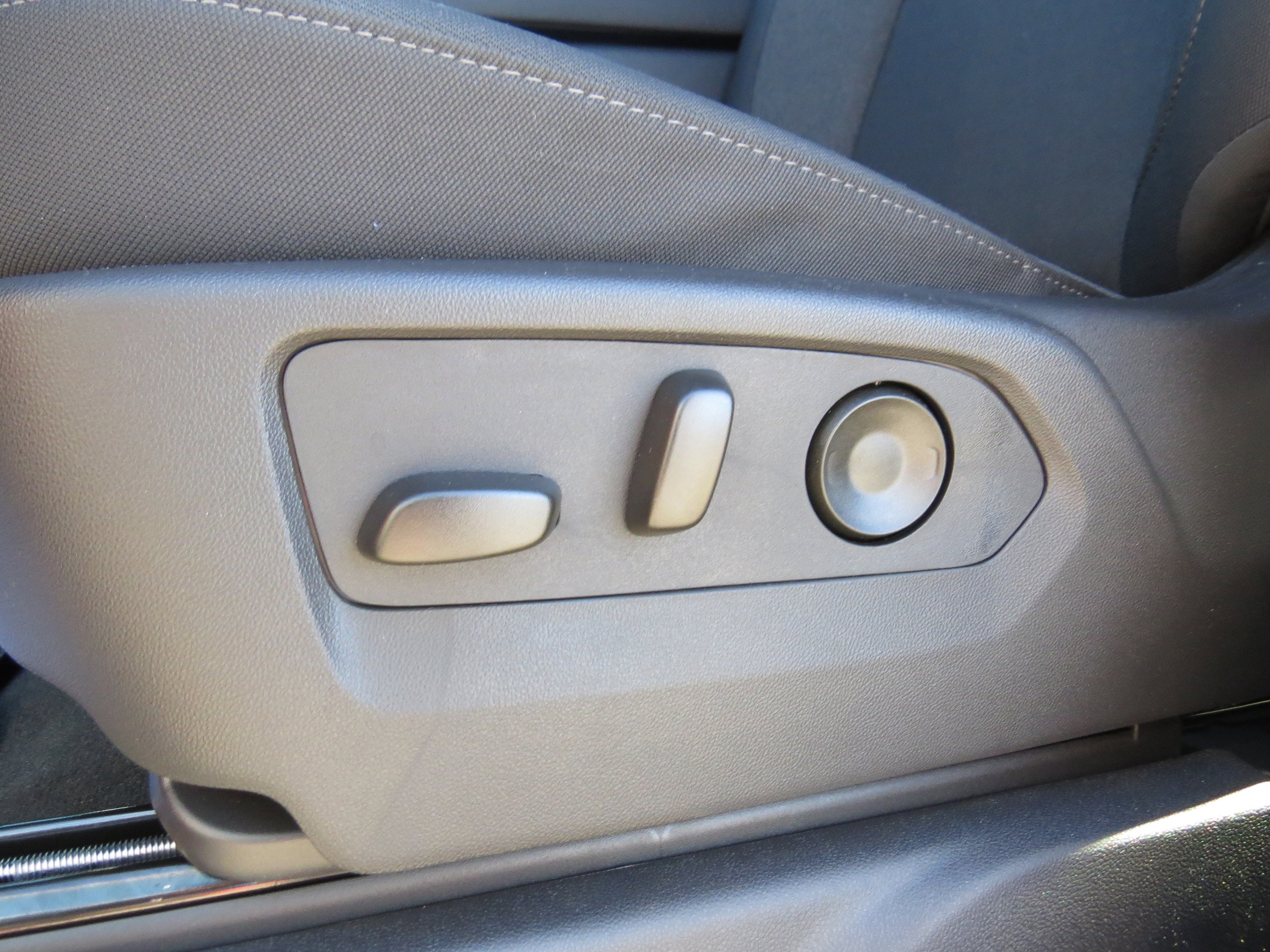 New 2026 Chevrolet Silverado 1500 Custom image 18