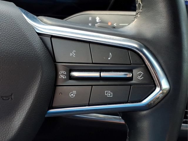 Used 2025 Chevrolet Equinox LT w/ Safety and Technology Package FWD image 23