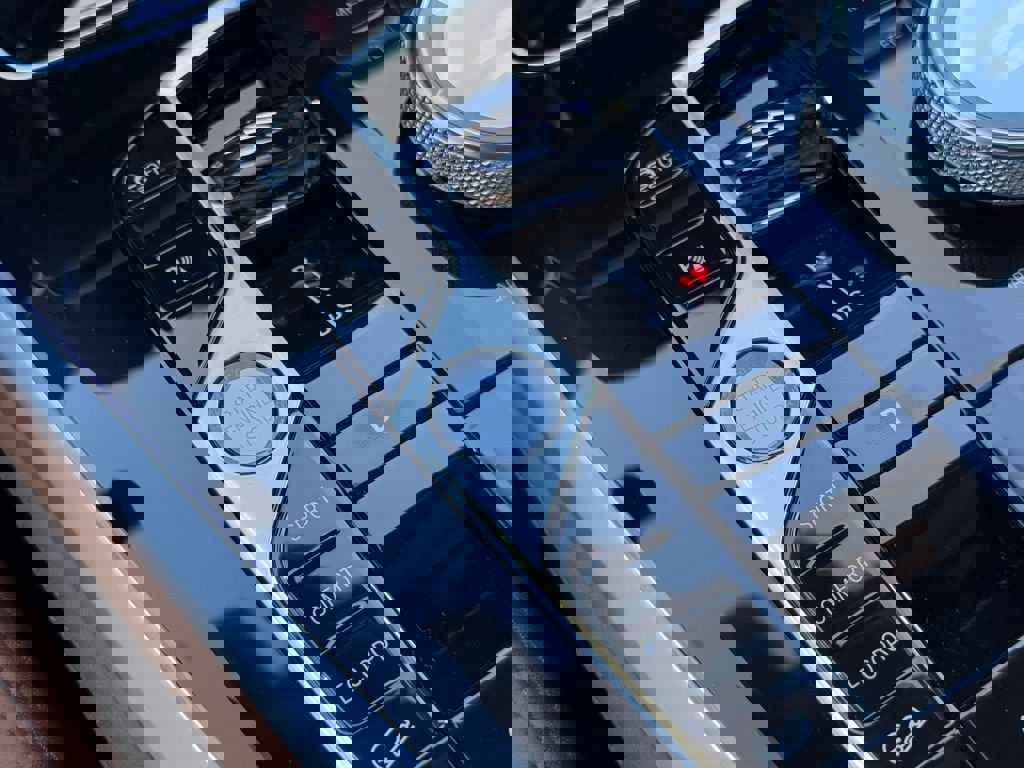 Used 2025 BMW X5 M60i image 36