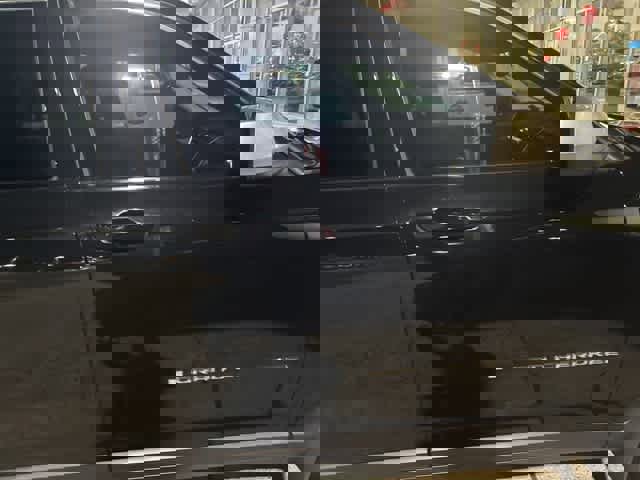 Used 2021 Jeep Grand Cherokee L Laredo w/ Luxury Tech Group I image 13