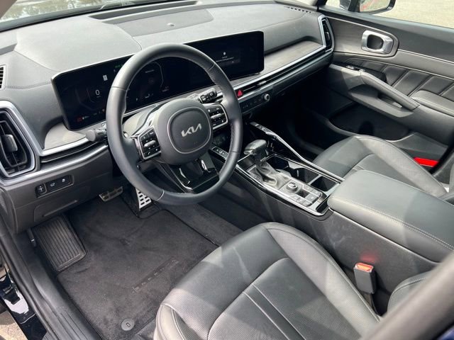 Used 2024 Kia Sorento SX image 13