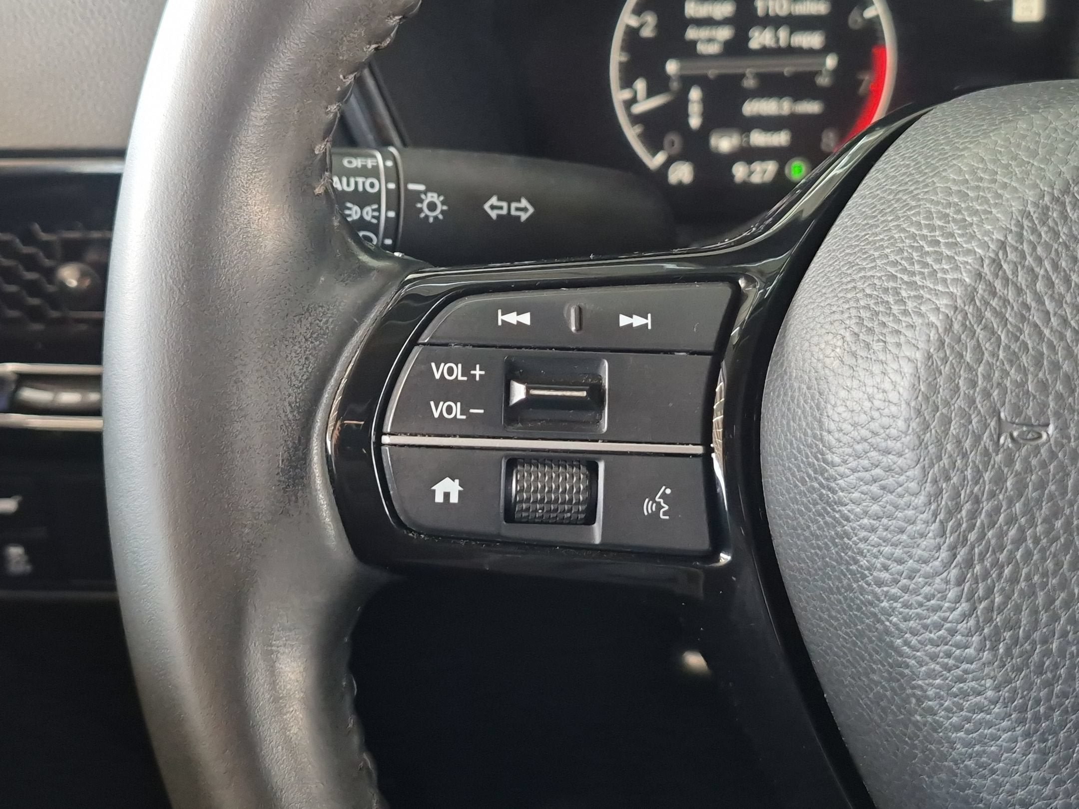 Used 2024 Honda CR-V EX-L image 17