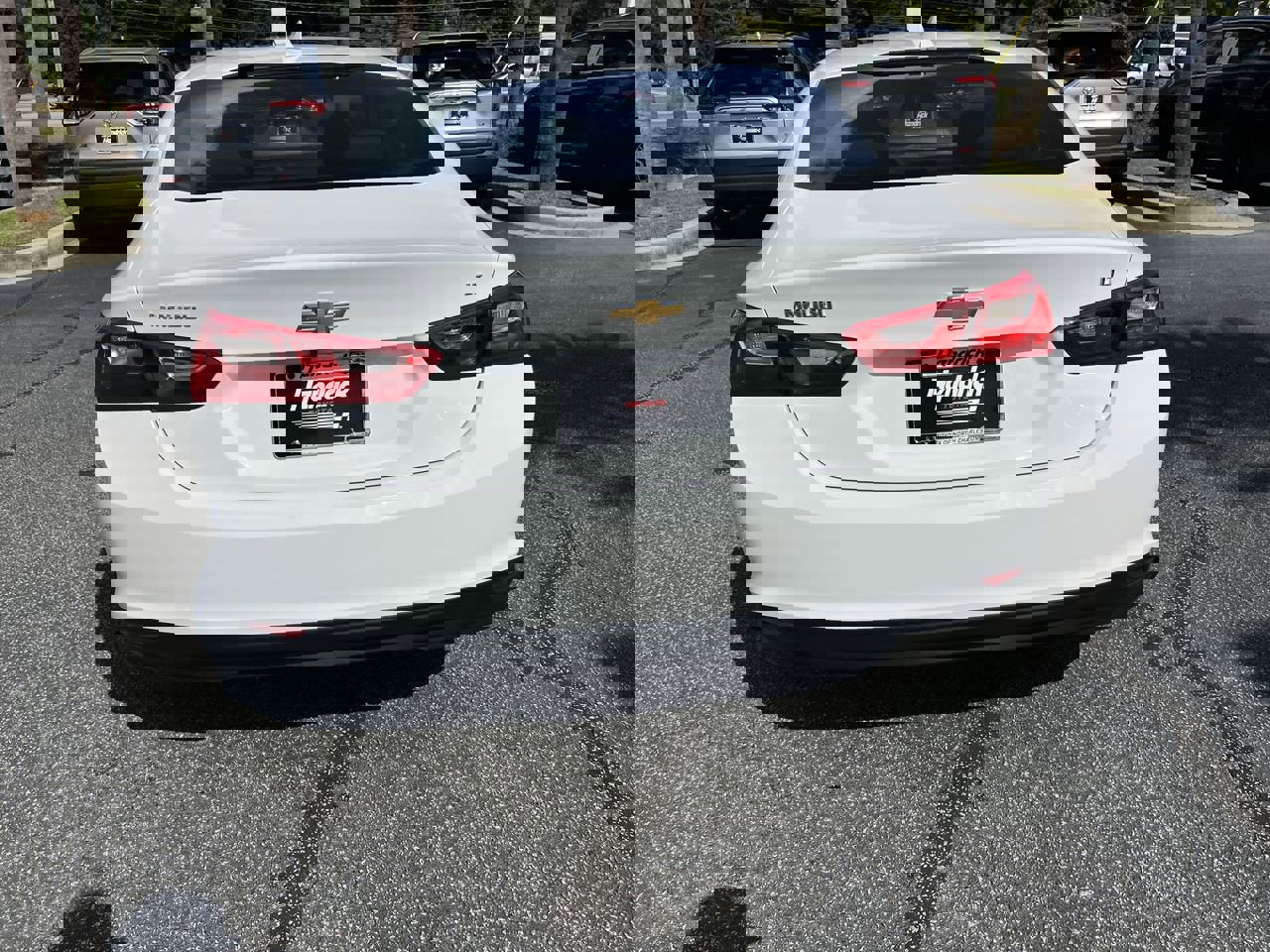 Used 2023 Chevrolet Malibu LT image 9