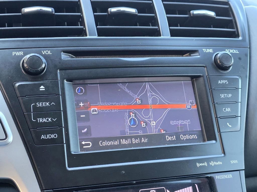 Used 2013 Toyota Prius V Five FWD image 14