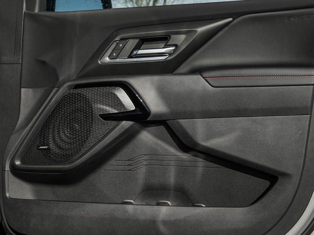 New 2025 Chevrolet Silverado EV RST image 7