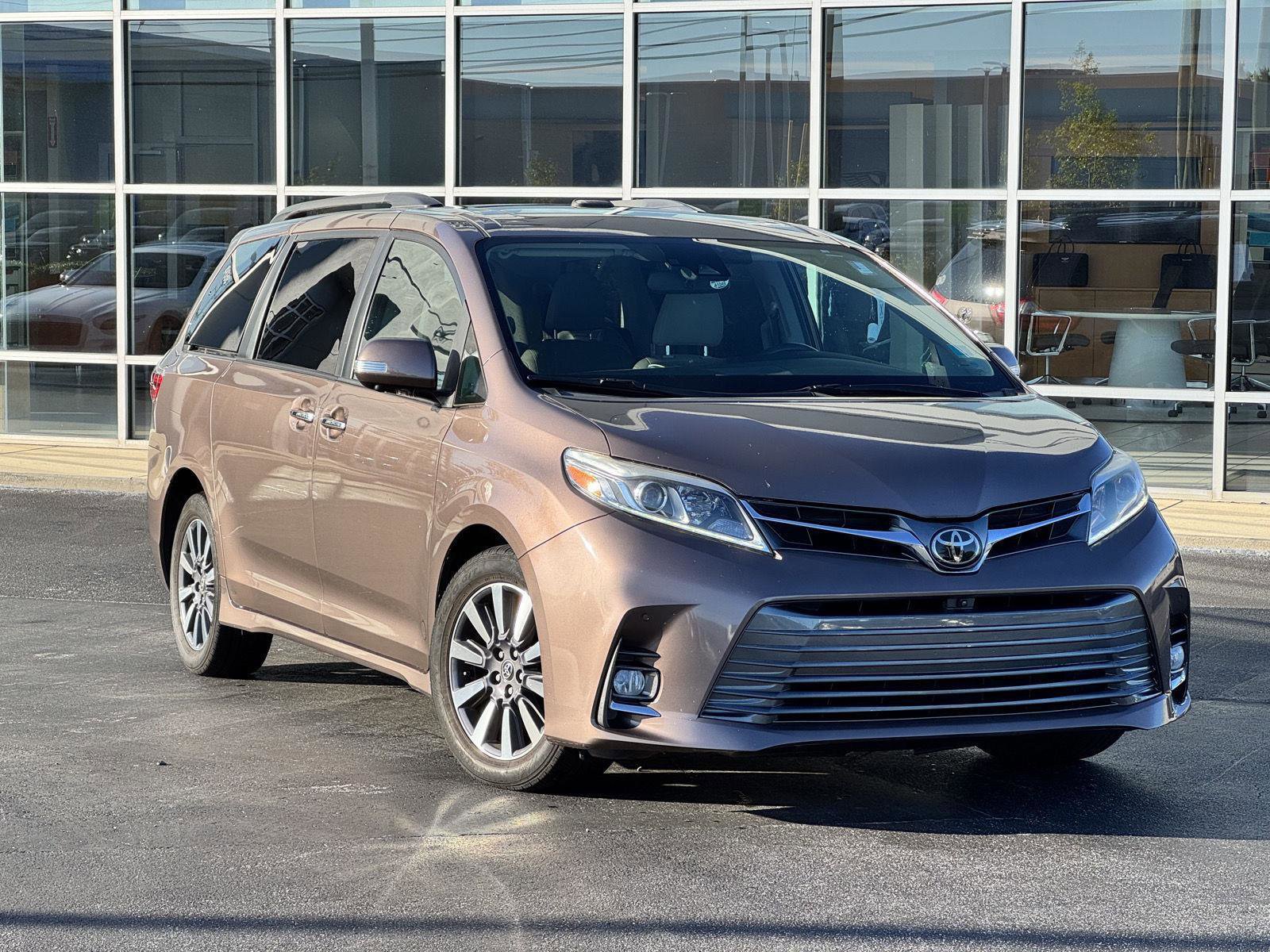 Used 2018 Toyota Sienna Limited Premium