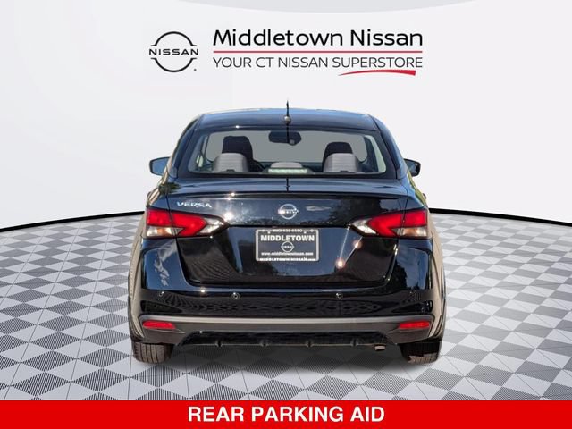 Used 2021 Nissan Versa S FWD image 4