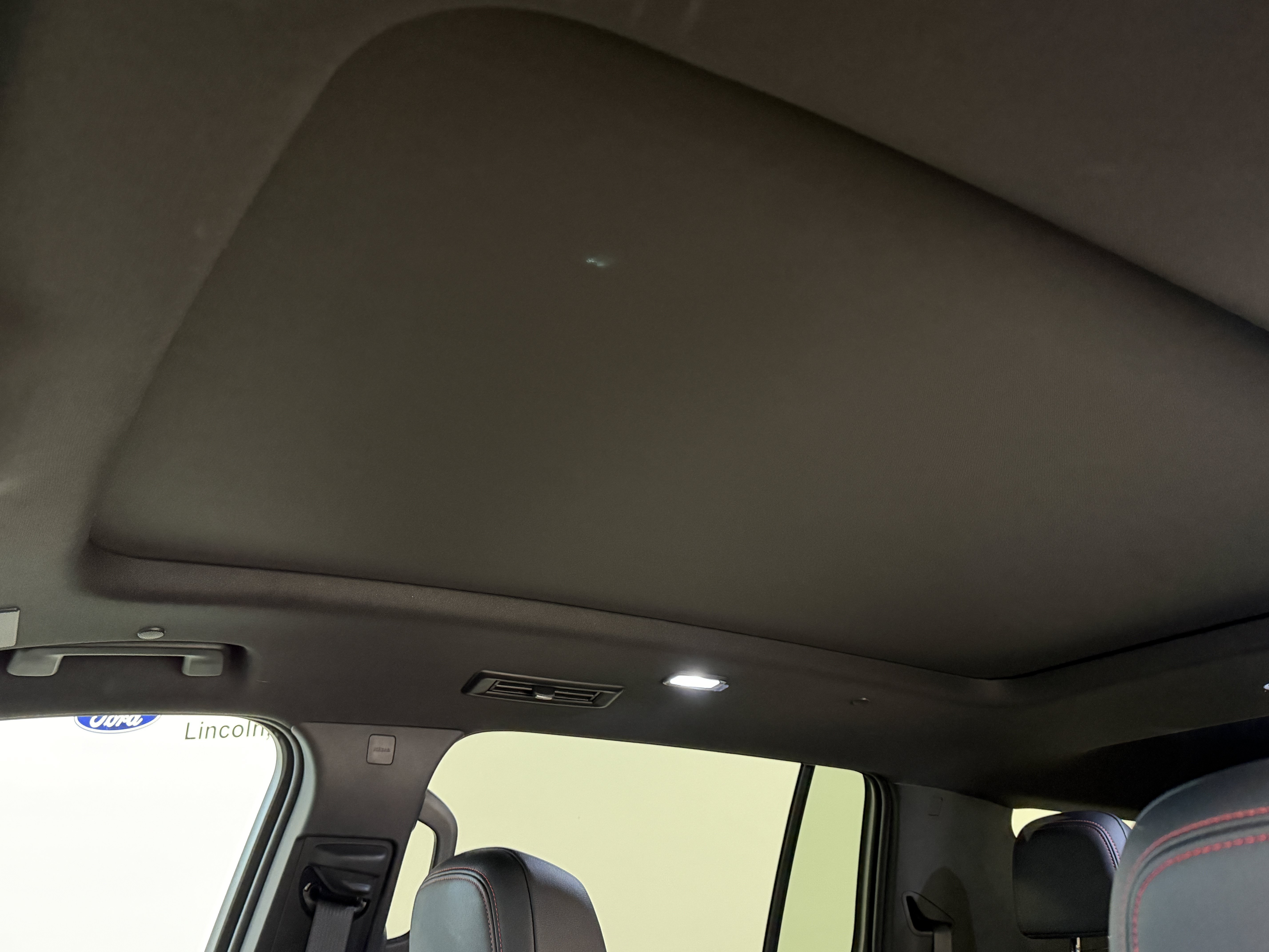 Used 2024 Chevrolet Traverse Z71 w/ LPO, Floor Liner Package AWD/4WD image 5