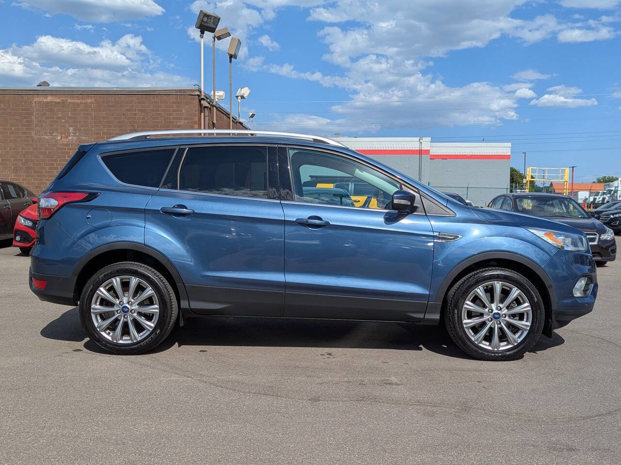 Used 2018 Ford Escape Titanium AWD/4WD image 4