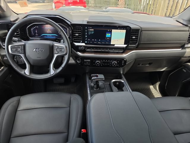 Used 2026 Chevrolet Silverado 1500 LT Trail Boss w/ Safety Package AWD/4WD image 7