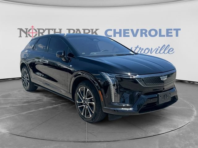 Used 2025 Cadillac Optiq Sport 1