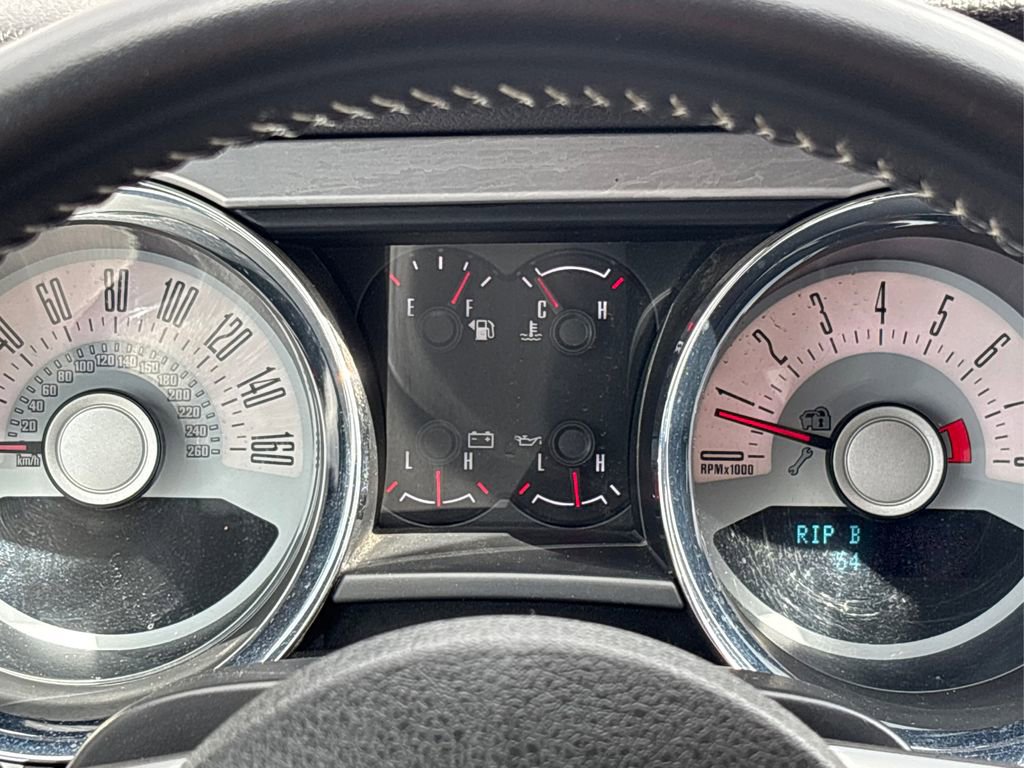 Used 2012 Ford Mustang Premium image 18