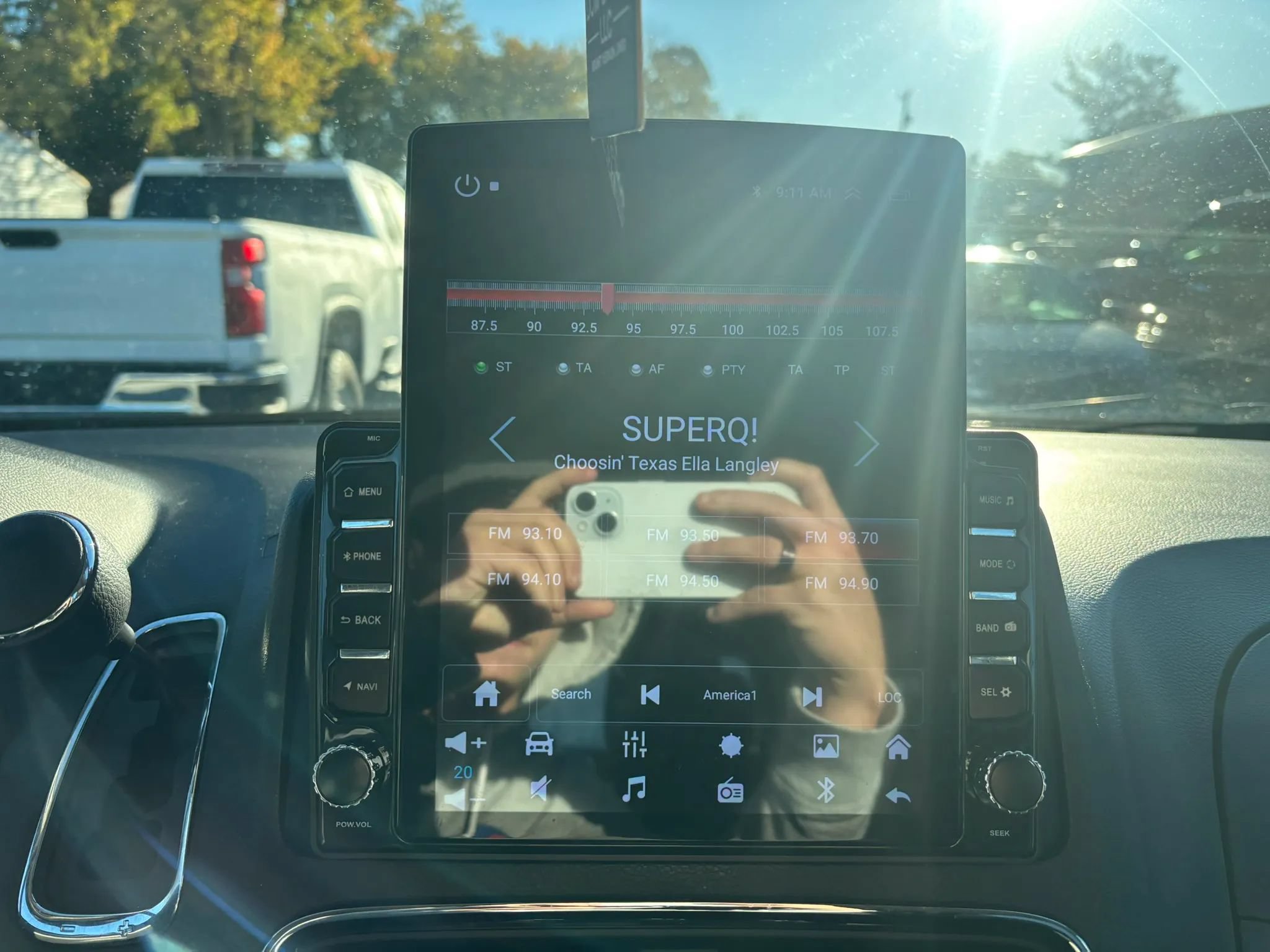 Used 2019 Dodge Grand Caravan SE FWD image 24