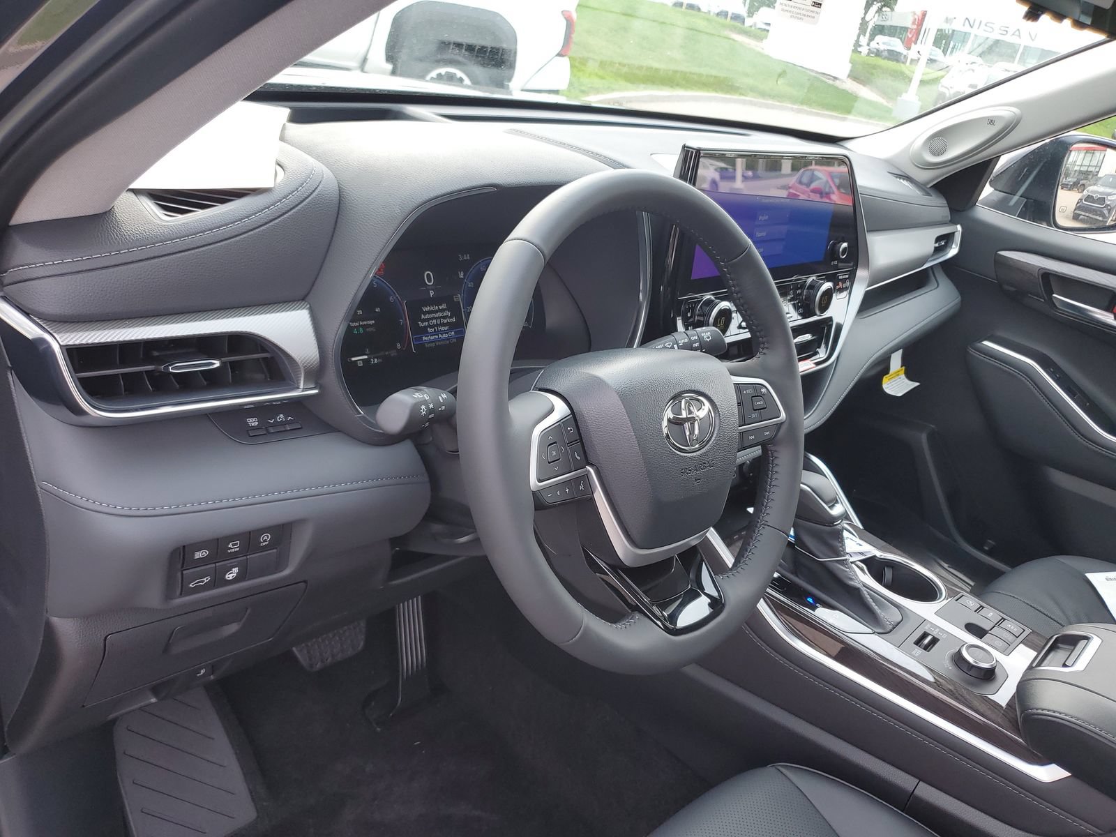 New 2026 Toyota Highlander Platinum AWD/4WD image 20