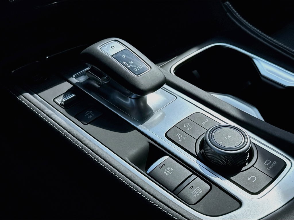 Used 2027 INFINITI QX60 Luxe w/ Cargo Package FWD image 18