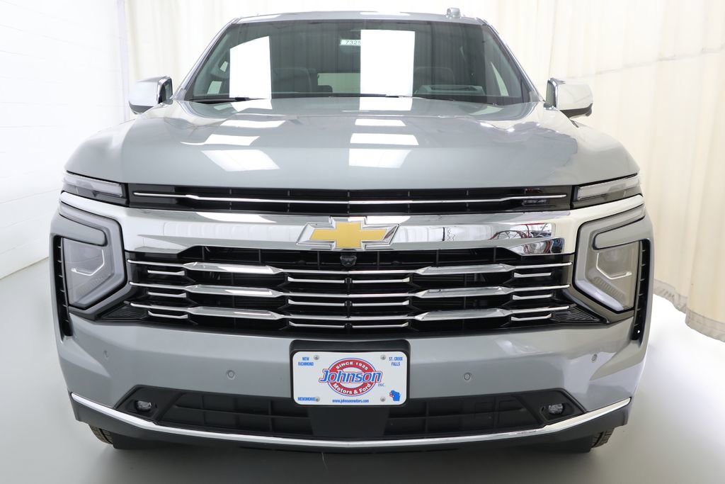 New 2026 Chevrolet Suburban Premier AWD/4WD image 20