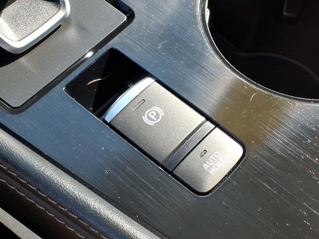 Certified 2023 Nissan Rogue Platinum w/ Platinum Premium Package image 19