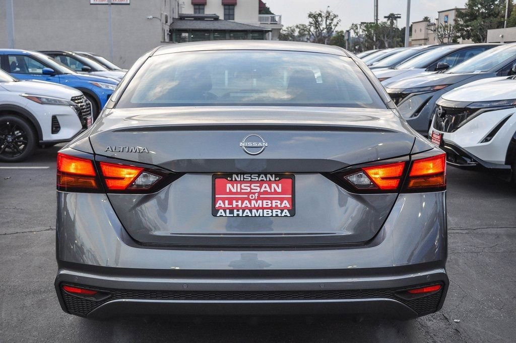 New 2024 Nissan Altima 2.5 S image 7