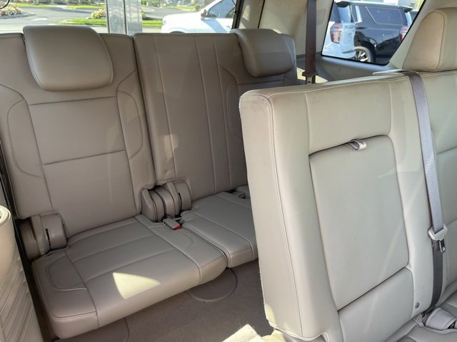 Used 2019 Chevrolet Tahoe LT w/ Luxury Package image 11